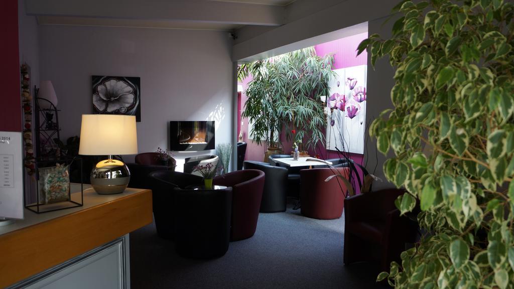 Charme Hotel En Beaujolais Бельвиль-сюр-Саон Экстерьер фото